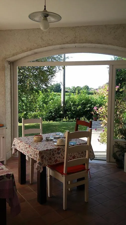 *** Bed & Breakfast B&B Casa Perini Villa Vicentina Italy